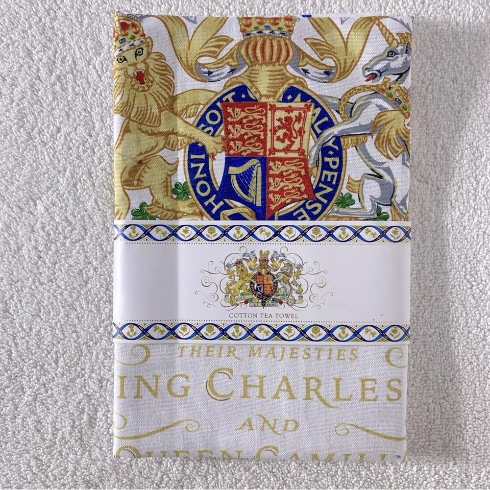Royal Collection Trust Royal Crest Cotton Tea Towel King Charles Queen Camilla